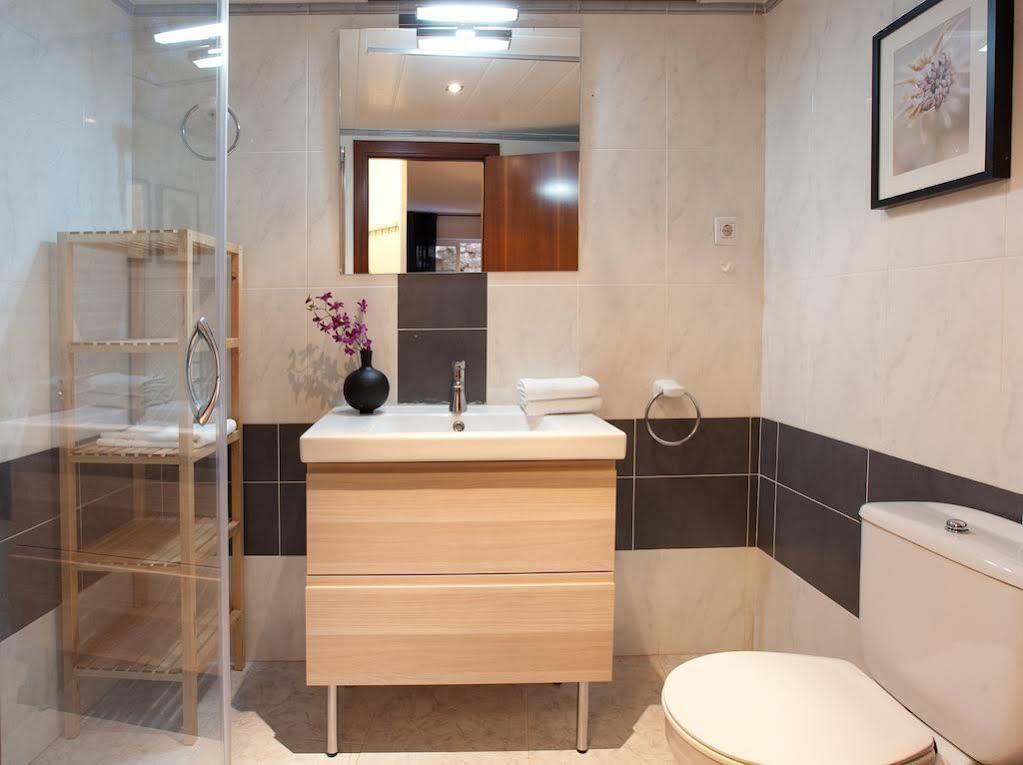 Portal Del Angel Barcelona Apartment Luaran gambar